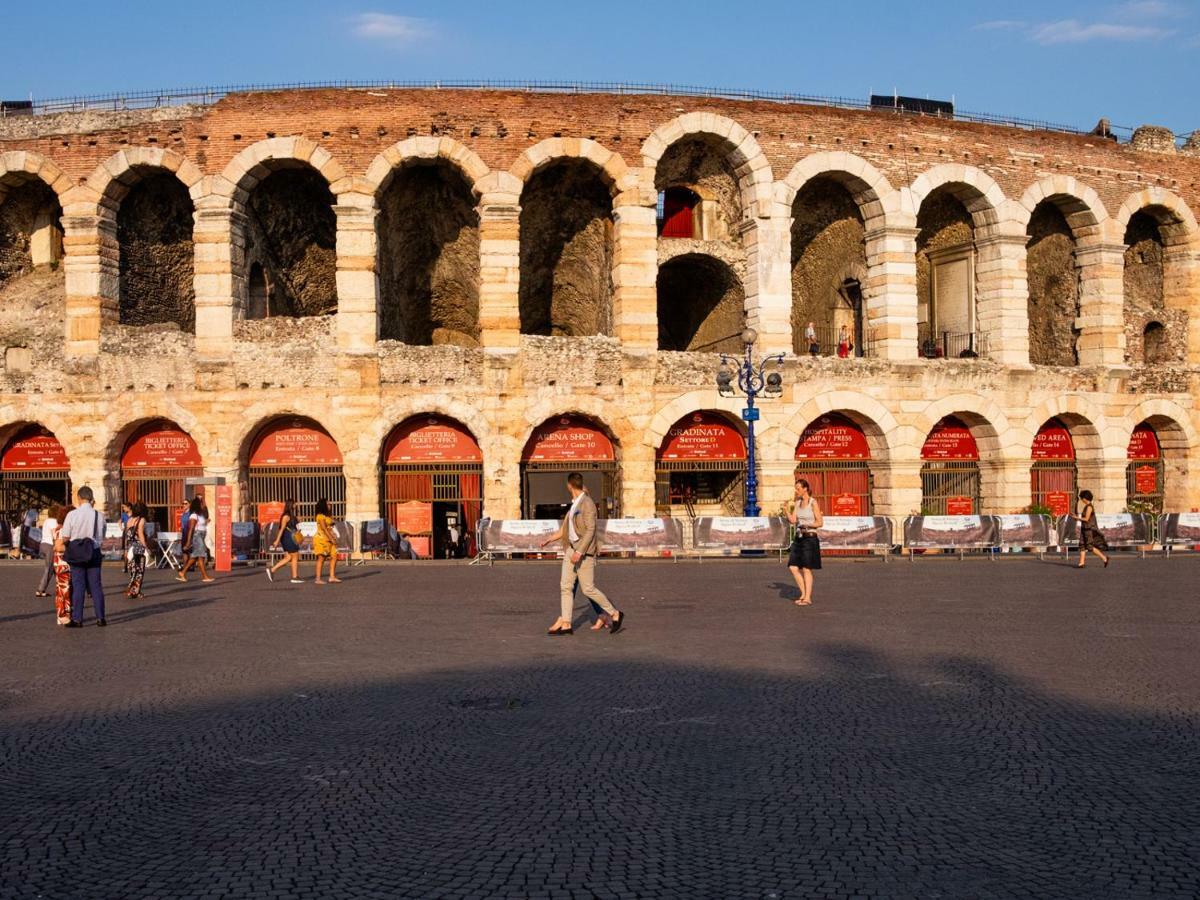 Lion Relais De Charme Verona Bagian luar foto