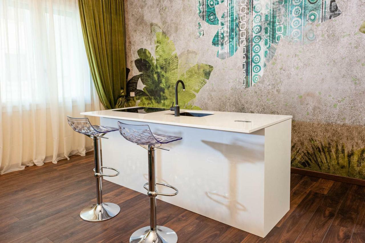 Lion Relais De Charme Verona Bagian luar foto